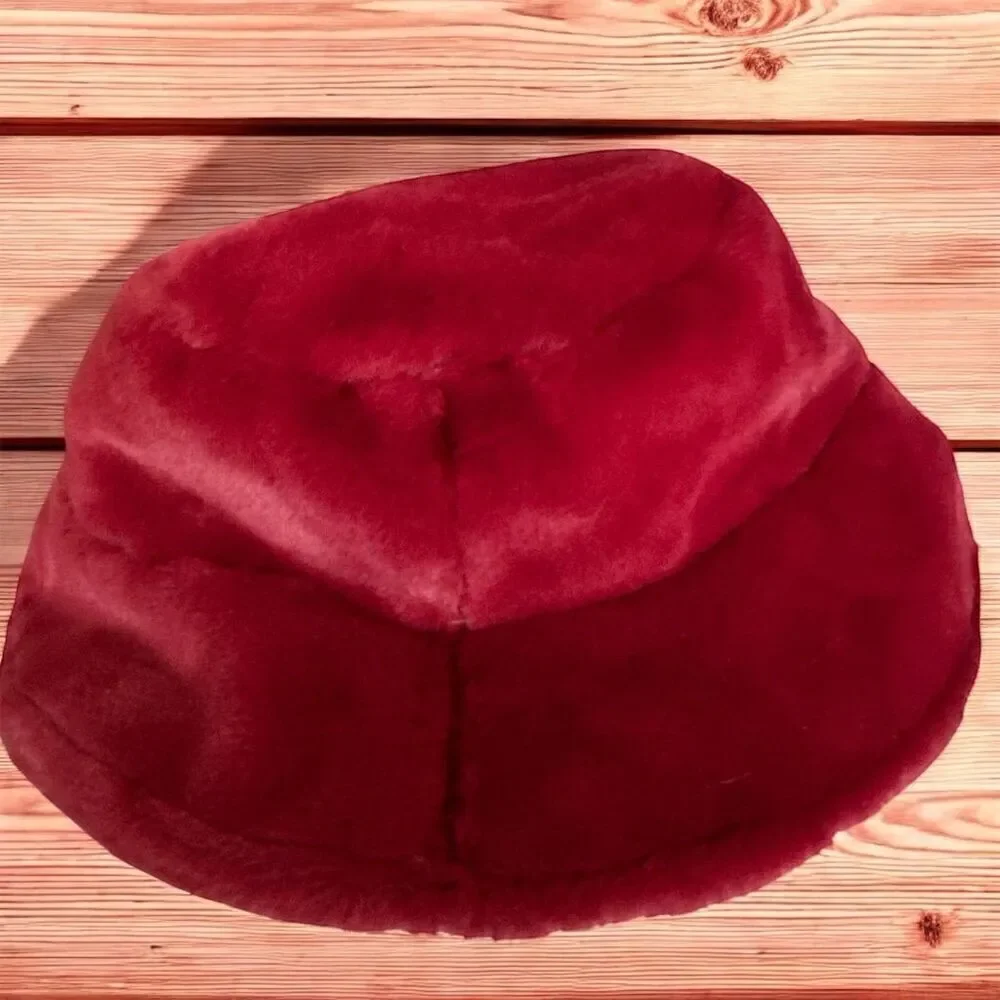 Sprigs Ruby Black Reversible Bucket Hat Faux Fur Sherpa Winter